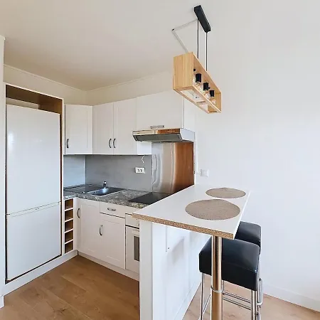 Vacation Near Sea With Private Parking * Antibes